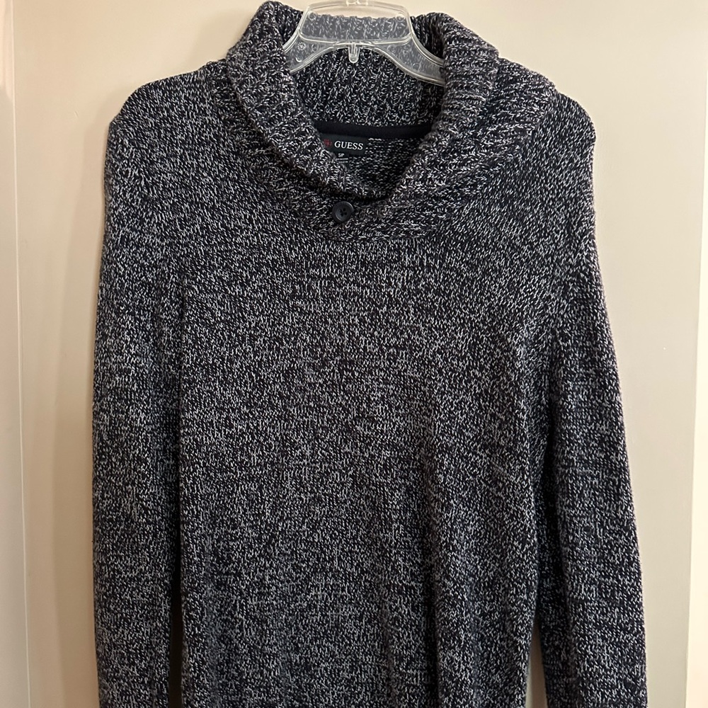 Men’s sweater